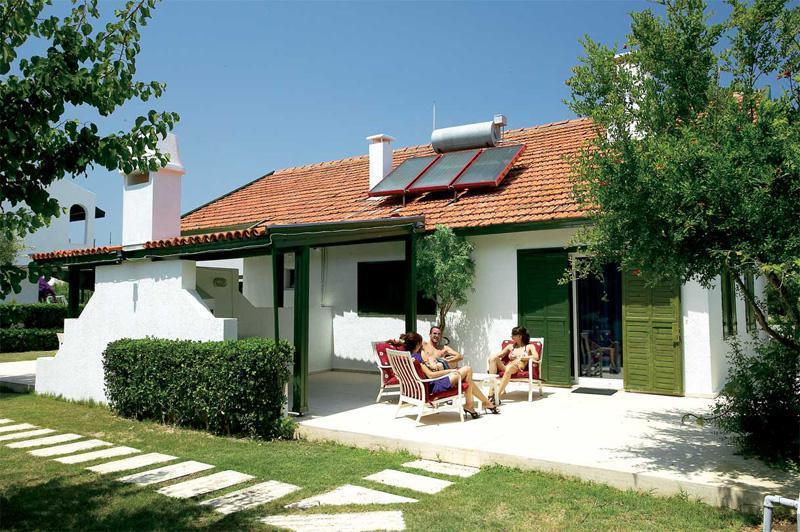 Villasaray Hotel & Villa Çeşme Esterno foto
